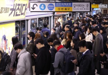 Jamsil Replaces Gangnam as Seoul’s Busiest Subway Station
