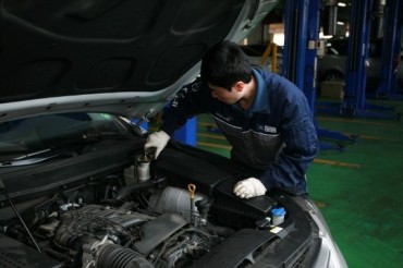 South Korea to Retrain Auto Mechanics as EV Charger Technicians