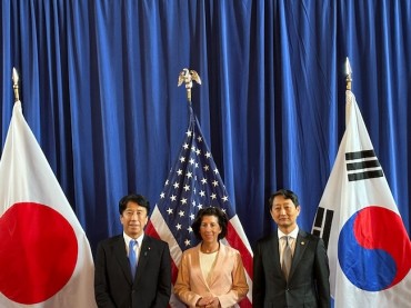 S. Korea, U.S., Japan Underline Commitment to Three-way Cooperation on Supply Chains, Economic Security