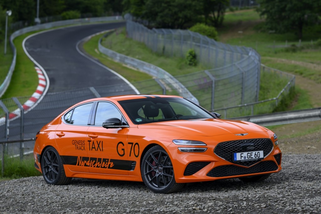 For the Track Taxi experience, Genesis has modified its G70 3.3T model for optimal circuit performance, equipping it with Michelin high-performance sports tires, the Pilot Sport 4S. (Image provided by Genesis)