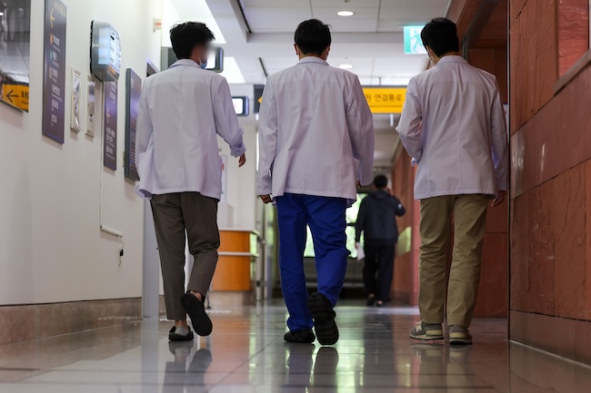 Gov’t Expected to Accept Resignations of Trainee Doctors