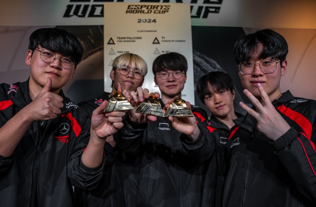 T1, the South Korean powerhouse, clinched victory with a 3-1 score against China's TES, adding the inaugural EWC title to their already impressive roster of achievements, which includes multiple World Championship and LCK titles. (Yonhap)