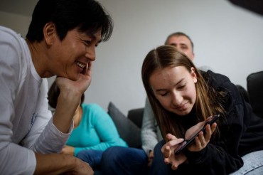 Actor Jung Woo-sung Steps Down from UNHCR Role Following ‘Online Attacks’