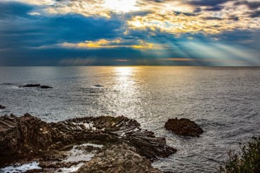 UNESCO Conducts Field Inspection at Southeastern Coast Geopark