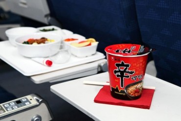 Korean Air to Discontinue Cup Noodle Service for Economy Passengers on Long-haul Flights over Safety Concerns