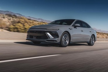 Hyundai Shifts Gears: Hybrid and Extended-Range EVs to Bridge Electric Vehicle Sales Gap