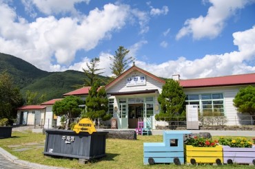 South Korean Town Revamps Nostalgic Train Station, Boosting Local Tourism