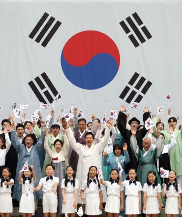 Seoul Mayor Leads Liberation Day Bell-Ringing Ceremony