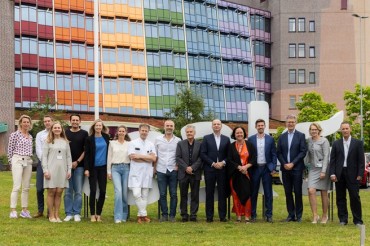 Philips and Dutch Isala Hospital Renew Long-term Partnership Focused on Innovation and Affordable, Sustainable Healthcare