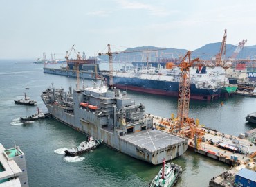 Hanwha Ocean Begins Overhaul of U.S. Navy Logistics Vessel in S. Korea