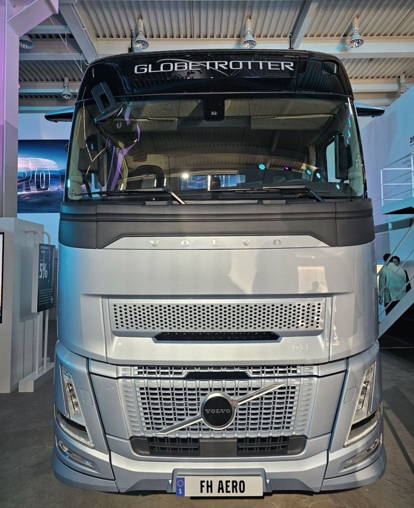 Volvo FH Aero lineup (Image courtesy of Yonhap)