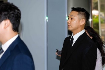 Police Drop Rape Accusation against Actor Yoo Ah-in