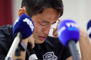 China Informs FIFA of Decision to Ban S. Korean Midfielder Son Jun-ho