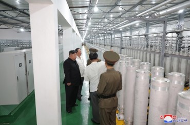 N. Korea Publicly Discloses Uranium Enrichment Facility for 1st Time