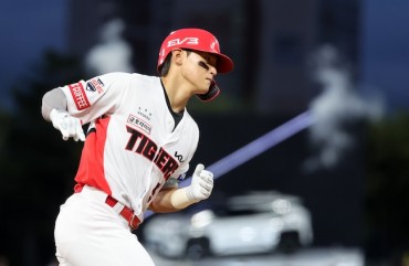 Tigers’ Kim Do-yeong Sets KBO Runs Scored Record, Inches Closer to 40-40