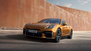 Porsche Introduces New High-Performance Hybrid to South Korean Market