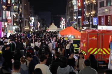 Seoul to Implement Special Crowd Control Measures in Busy Districts during Halloween Week