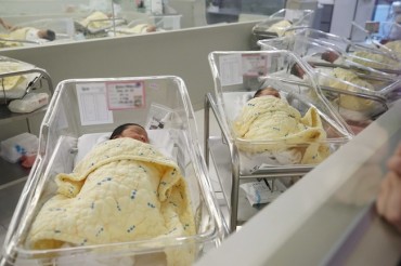 Childbirths in S. Korea Extend Gains to 2nd Month in Aug.