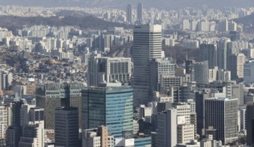 Less Than 1% of Employees at Korea’s Top 100 Firms Make it to Executive Ranks, New Study Finds