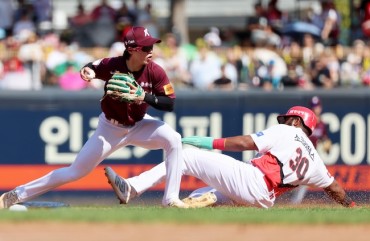 3 Infielders Named KBO Field Award Winners for 2nd Straight Year