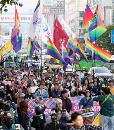 Incheon Queer Culture Festival Held Amid Counter-Protests