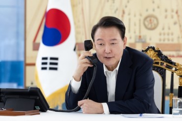 Yoon, Trump, in Phone Call, Agree to Hold Meeting at Early Date