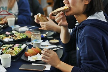 South Korean University Hosts Cultural Breakfast to Highlight Slovenian Beekeeping Heritage