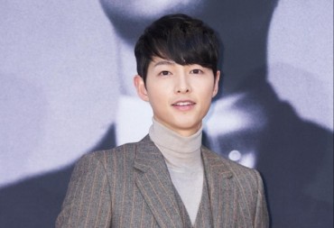 Actor Song Joong-ki Welcomes Second Child in Rome