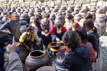 S. Korea Eyes Stronger ‘Jang’ Exports with UNESCO Heritage Status: Agricultural Minister