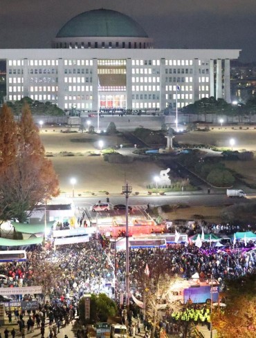 South Korea’s National Assembly Overturns President Yoon’s Martial Law Amid Public Protests