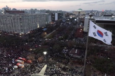 Taxi Drivers Refuse Fares for Protesters Supporting President Yoon’s Impeachment