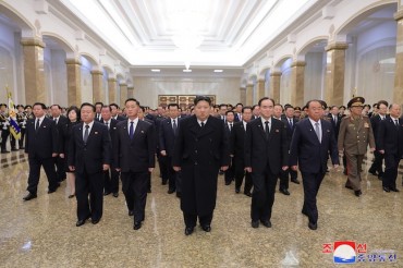 N. Korean Leader Visits Mausoleum to Pay Tribute to Late Father on 13th Death Anniv.