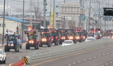 South Korean Farmers Stage Tractor Protest, Defying Police Ban Amid Political Tensions