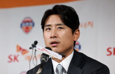 Ex-nat’l Football Team Captain Koo Ja-cheol Retires, Takes on Advisory Role with Former Club