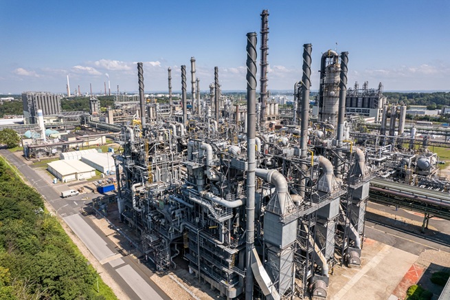 LYB is a leader in the global chemical industry creating solutions for everyday sustainable living. (Image from Lyondellbasell webpage)