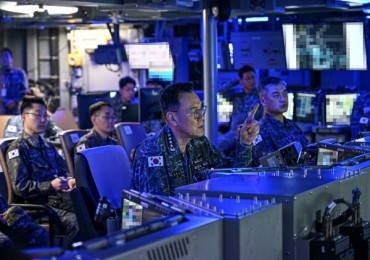 Military Chief Inspects Naval Readiness, Calls For Deterrence Against N.K.