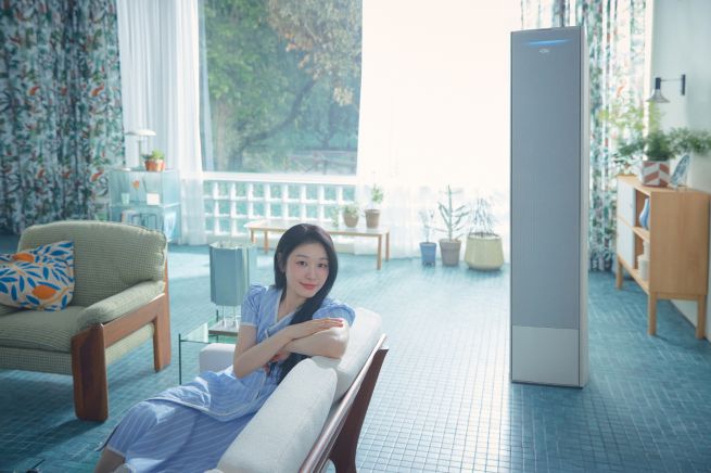 Figure skating champion Kim Yuna featured in Samsung Electronics' "AI Appliance Troika" campaign (Photo courtesy of Samsung Electronics)