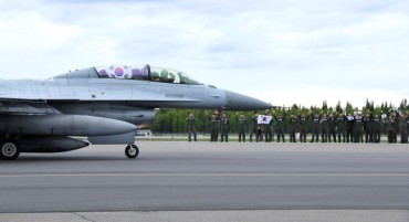 Pilots Escape After S. Korean KF-16 Fighter Jet Accident In Alaska