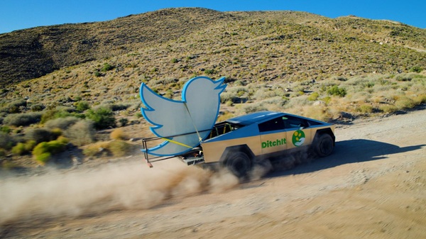 DitchIt Detonates Iconic Twitter HQ Sign DitchIt Detonates Iconic Twitter HQ Sign