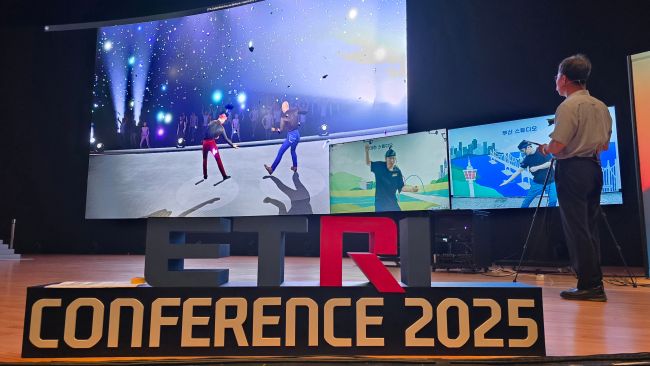ETRI Showcases 6G Breakthroughs and AI Guide Robots at 2025 Tech Conference