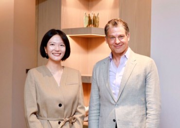 Naver CEO Meets With Netflix Executives In L.A. To Discuss Partnership Expansion