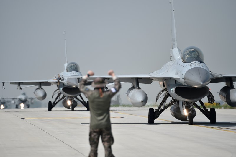Fierce Competition to Join South Korean Air Force Spurs ‘Score Wars’ Among Aspiring Conscripts