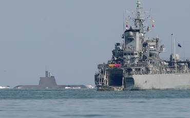 2 Crew Members Injured in Navy Warship Fire