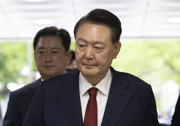 Ex-President Yoon Snubs Questioning by Special Counsel in Probe into Ex-first Lady