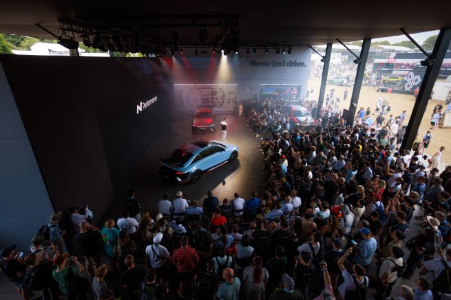 Hyundai Motor announced on July 14 that its IONIQ 6 N made its debut at the "2025 Goodwood Festival of Speed," a renowned automotive event held in West Sussex, England. The photo shows a crowd gathered at the media unveiling of the IONIQ 6 N at the N-brand booth during the festival. (Photo provided by Hyundai Motor Company and Kia)