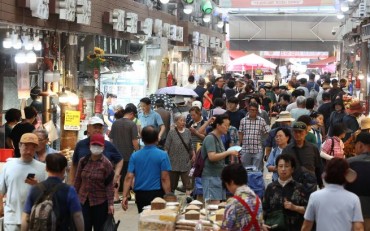Consumer Sentiment Rebounds as South Korea’s Q2 Card Spending Rises Nearly 4%