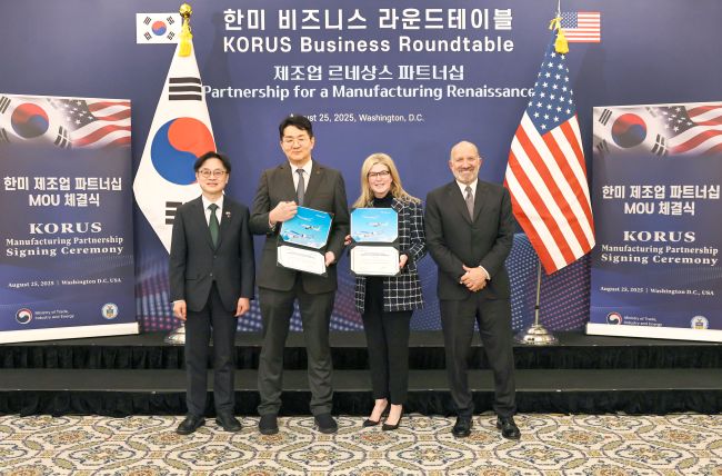 Korean Air Signs US$50 Bln Deal To Purchase Aircraft, Engines From Boeing, GE Aerospace