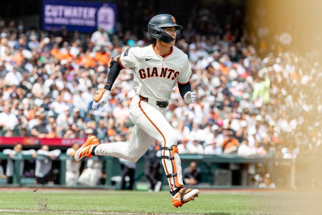 Giants’ Lee Jung-hoo Hits Triple In loss To Padres