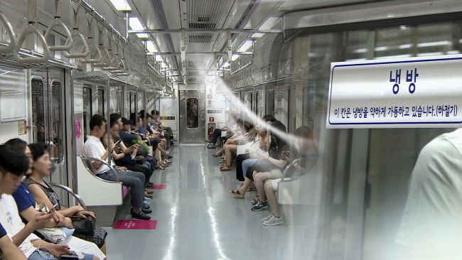 In South Korea, Air-Conditioning Becomes a Summer Battleground