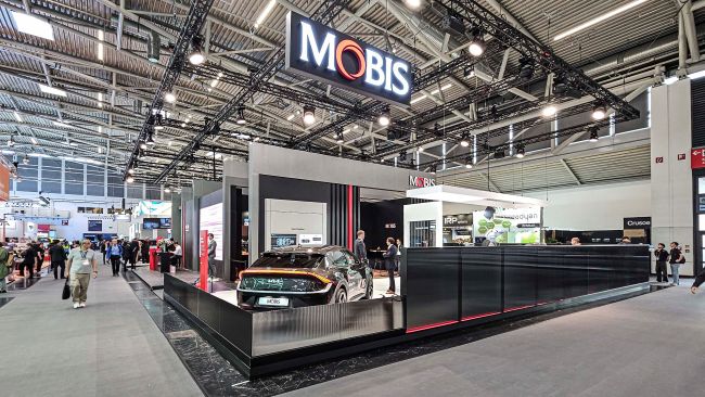 Hyundai Mobis Showcases Holographic Cockpit Vision at Munich Mobility Show